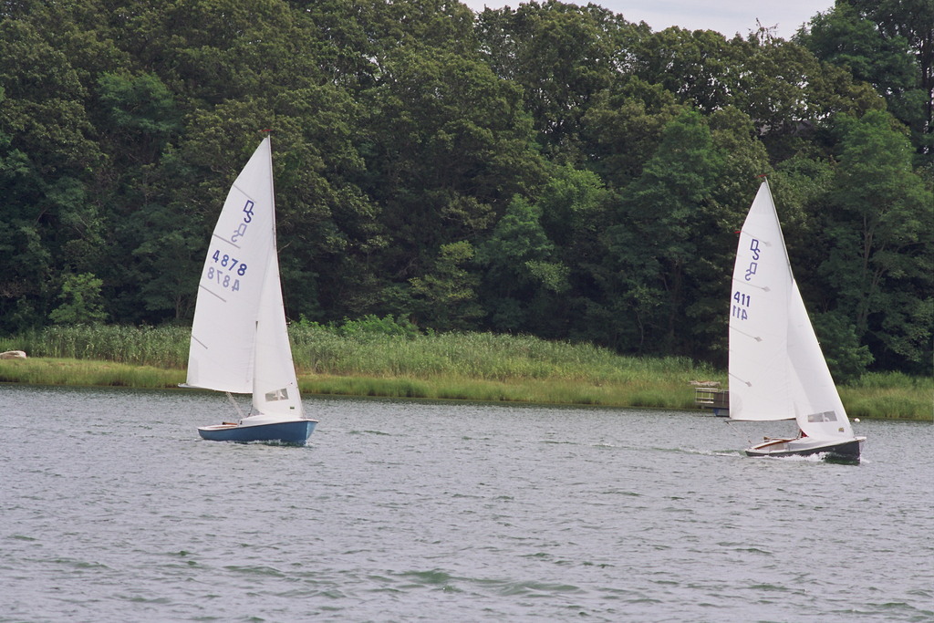 No description provided for: /2006/07-09/0819-02-pre-race-1/photo05.html