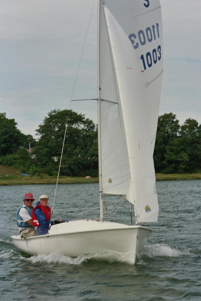 No description provided for: /2006/07-09/0819-02-pre-race-1/photo14.html