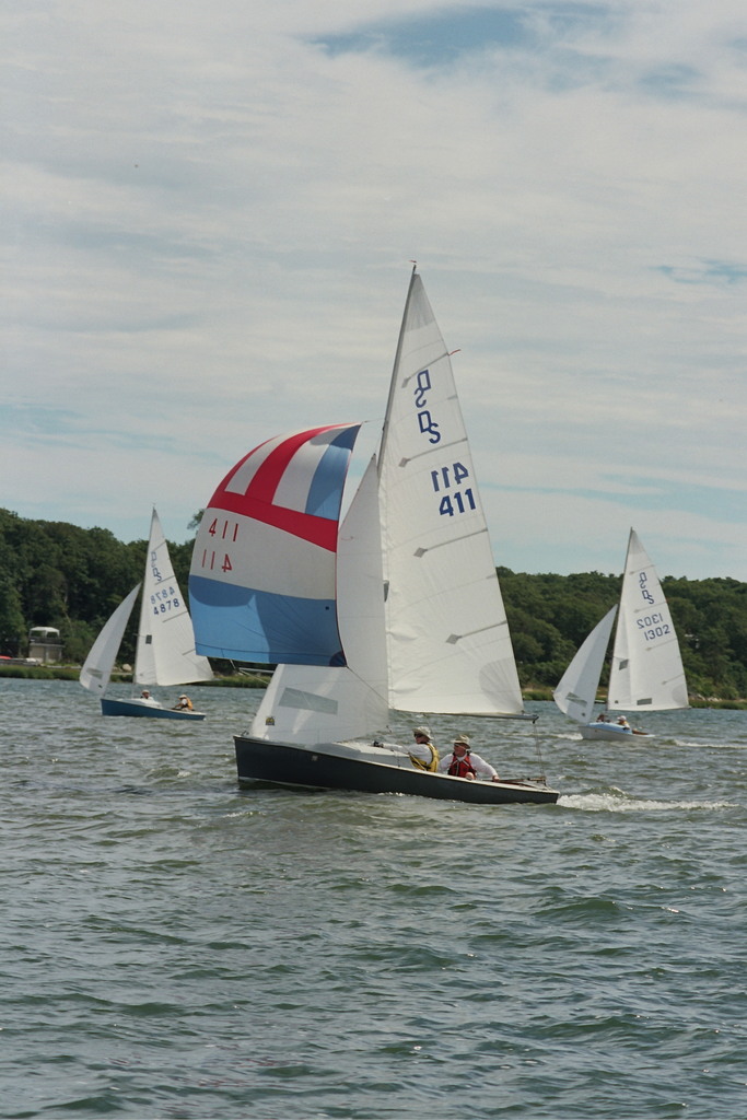 No description provided for: /2006/07-09/0819-05-race-1/photo04.html