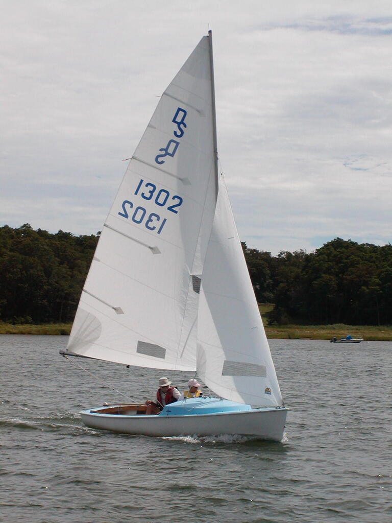 No description provided for: /2006/07-09/0819-06-race-1/photo01.html