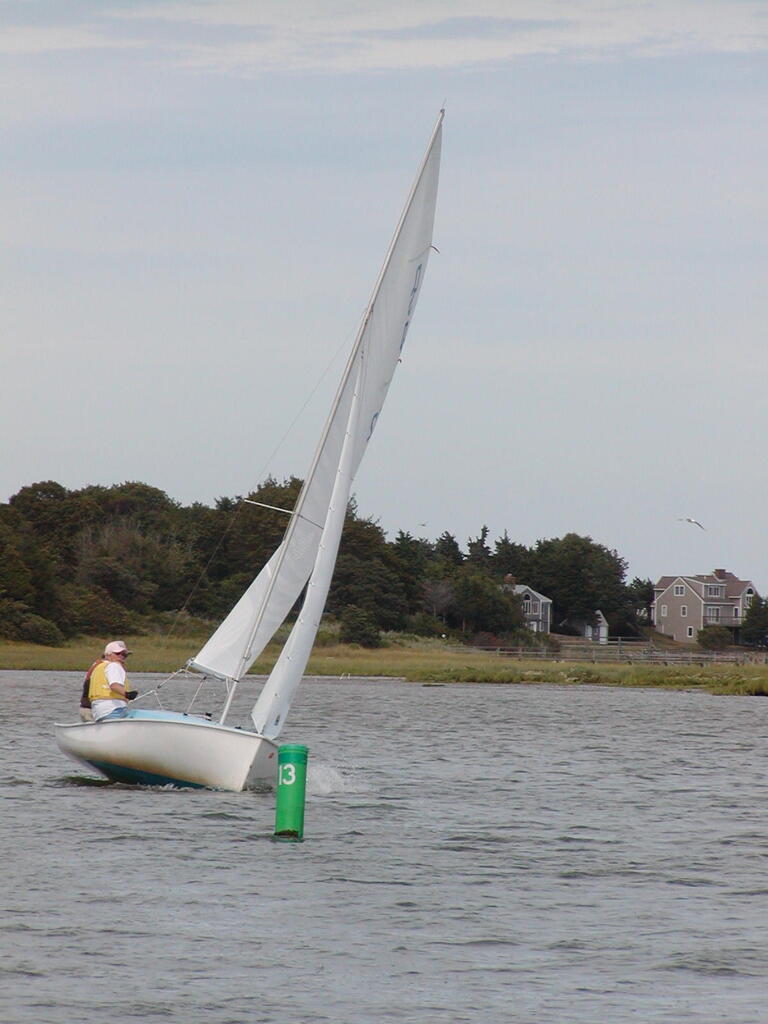 No description provided for: /2006/07-09/0819-09-race-1/_1/photo46.html