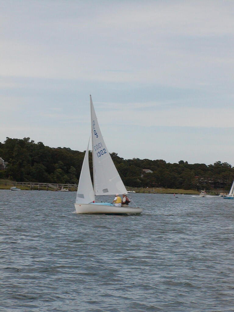 No description provided for: /2006/07-09/0819-09-race-1/_2/photo49.html