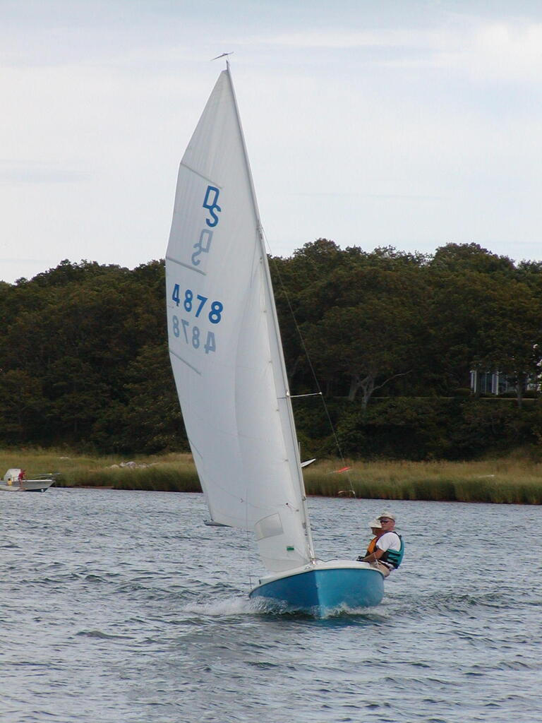 No description provided for: /2006/07-09/0819-13-race-1-finish/photo07.html