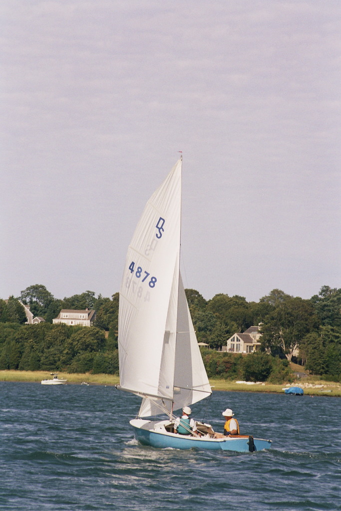 No description provided for: /2006/07-09/0819-22-race-2/photo17.html