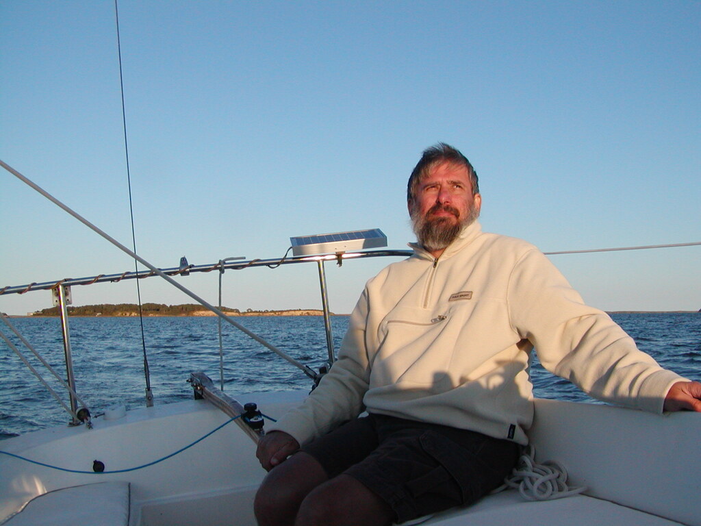 No description provided for: /2006/07-09/0930-jay-sailing/photo06.html