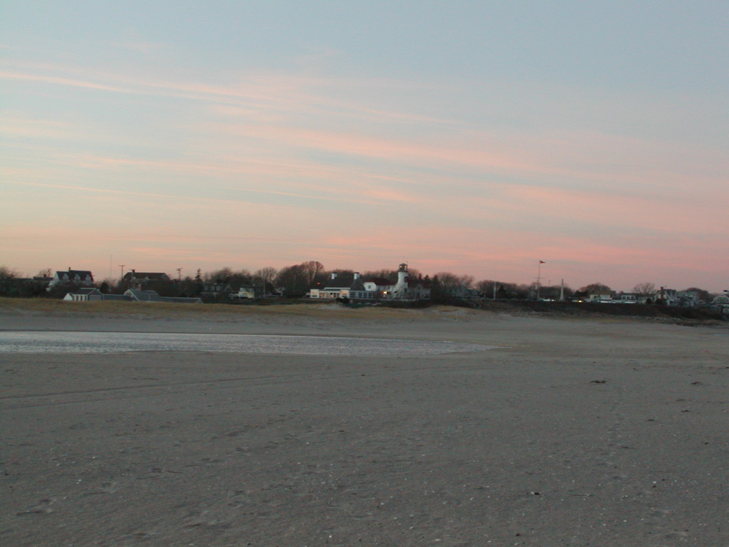 No description provided for: /2006/10-12/1210-monomoy/photo18.html