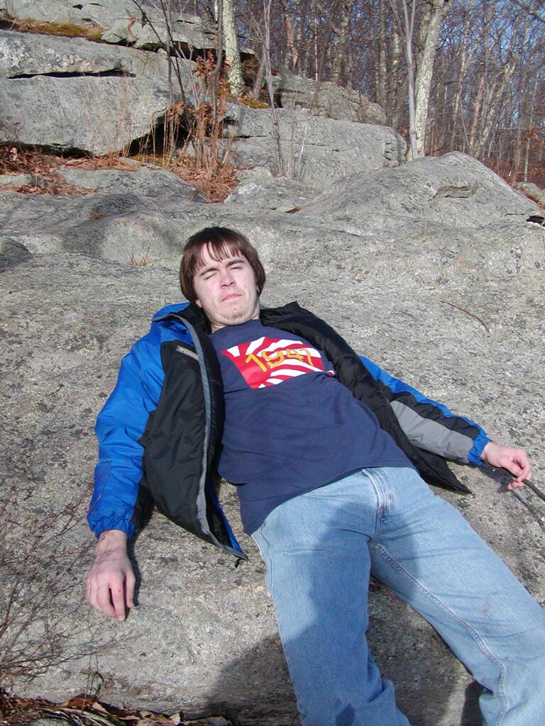 No description provided for: /2006/10-12/1229-ledges-hike/photo02.html