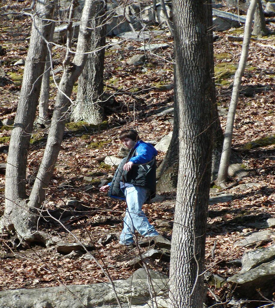 No description provided for: /2006/10-12/1229-ledges-hike/photo06.html