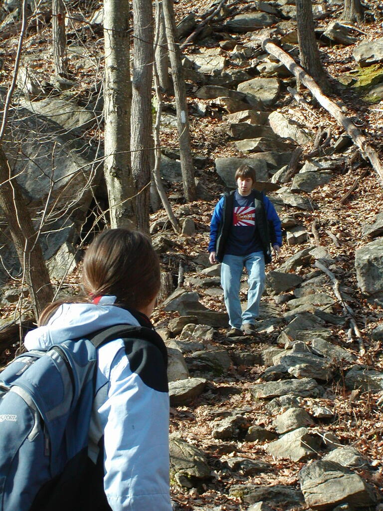 No description provided for: /2006/10-12/1229-ledges-hike/photo08.html