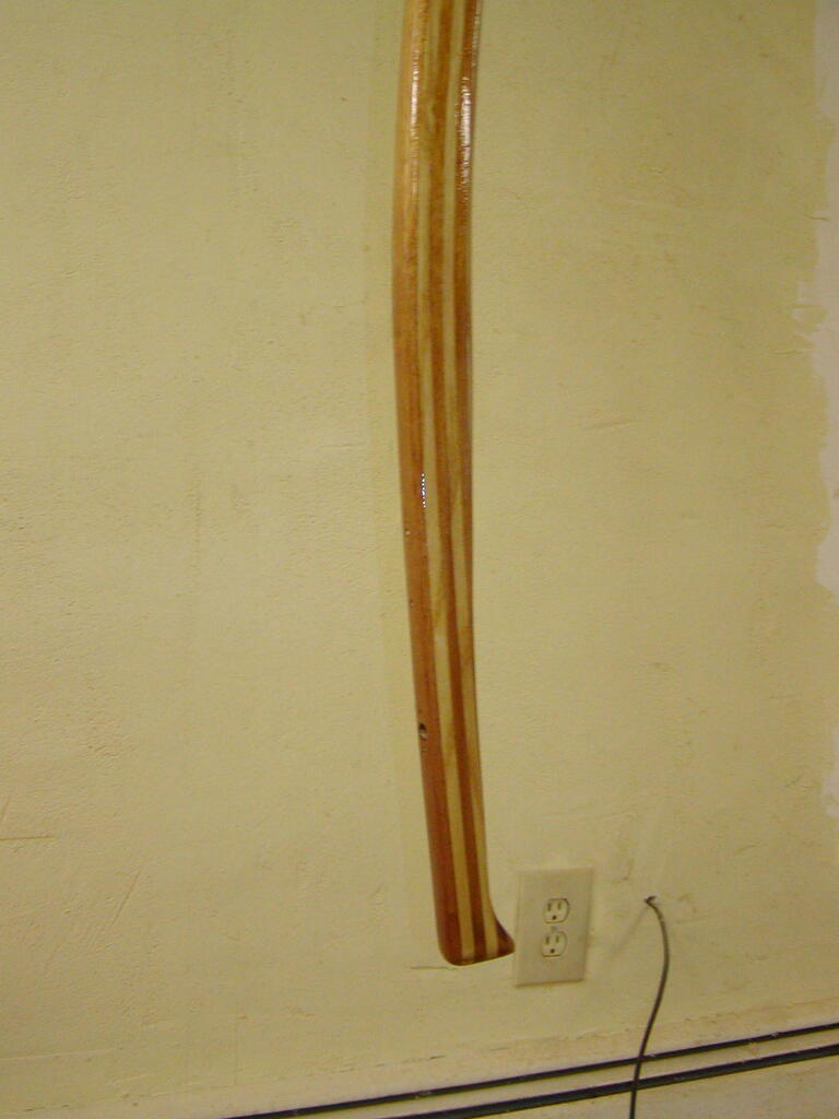 No description provided for: /2007/01-03/0201-tiller-varnish/photo05.html