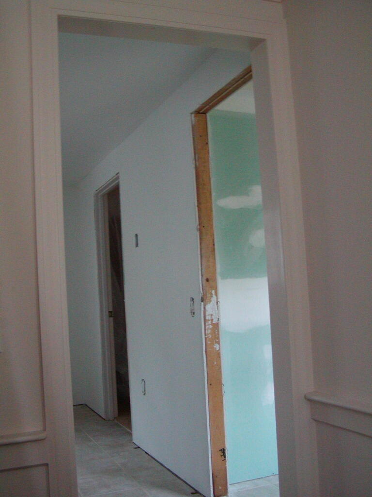 No description provided for: /2007/01-03/0208-kitchen-remodel/photo03.html