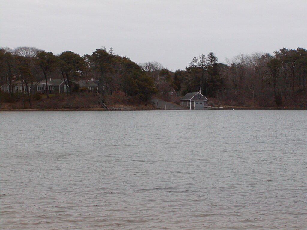 No description provided for: /2007/04-06/0419-quanset-pond/photo05.html