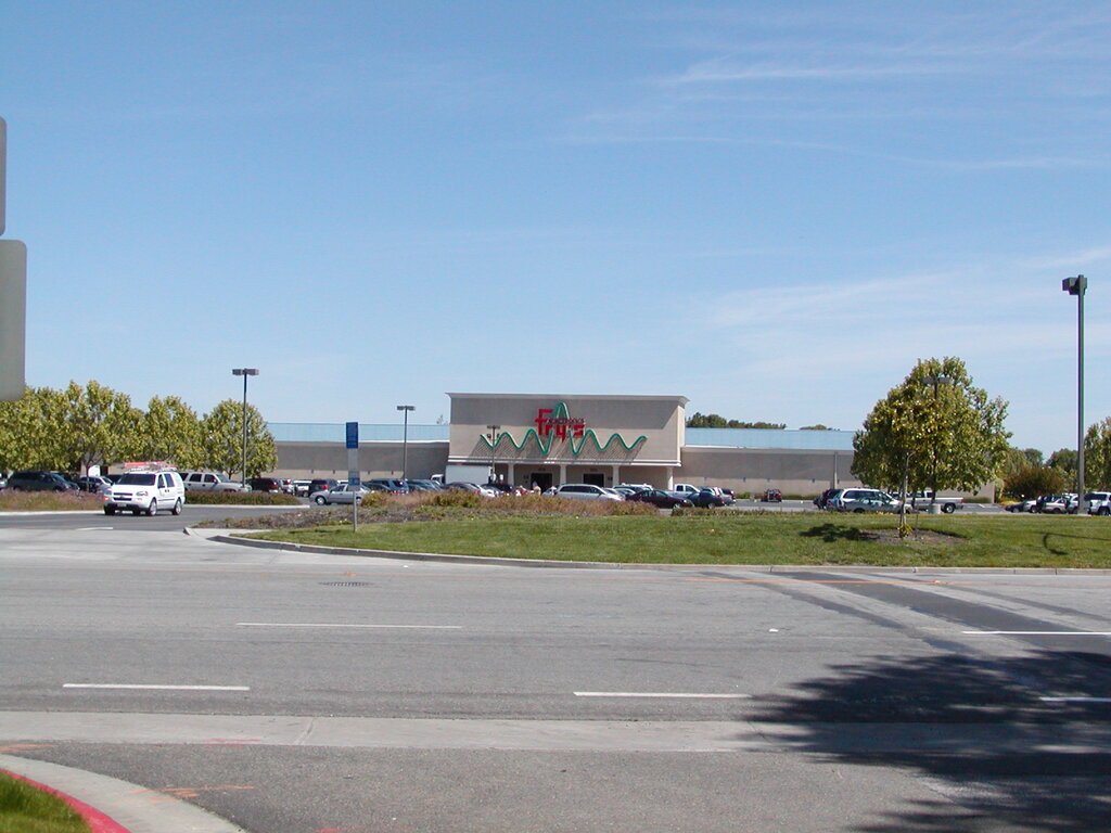 No description provided for: /2007/04-06/0506-sunnyvale/_2/photo24.html