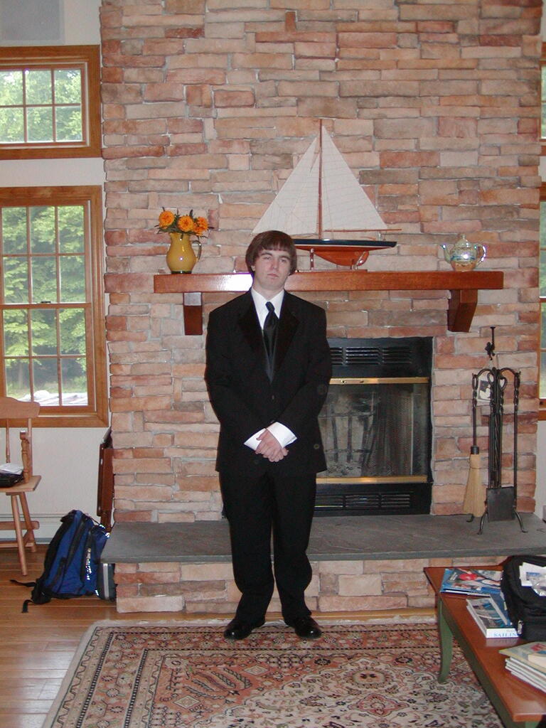 No description provided for: /2007/04-06/0525-prom/_1/photo01.html