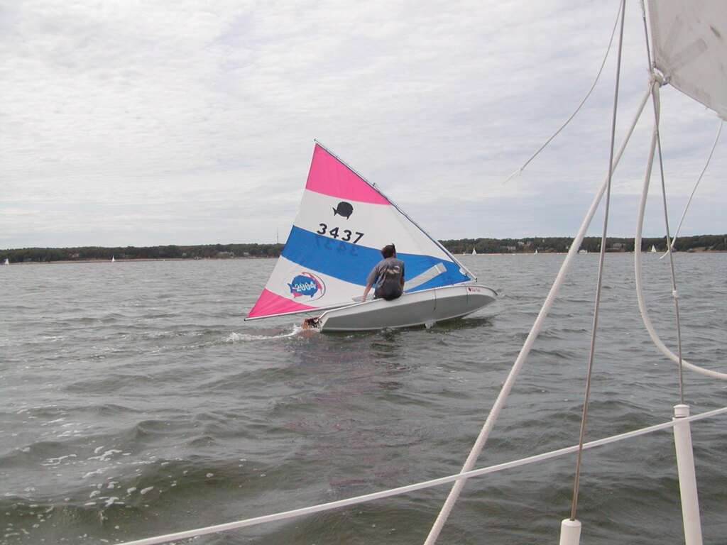 No description provided for: /2007/07-09/0822-sunfish-sailing/_1/photo22.html