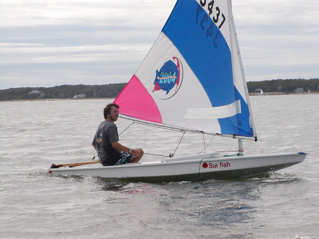 No description provided for: /2007/07-09/0822-sunfish-sailing/_2/photo24.html