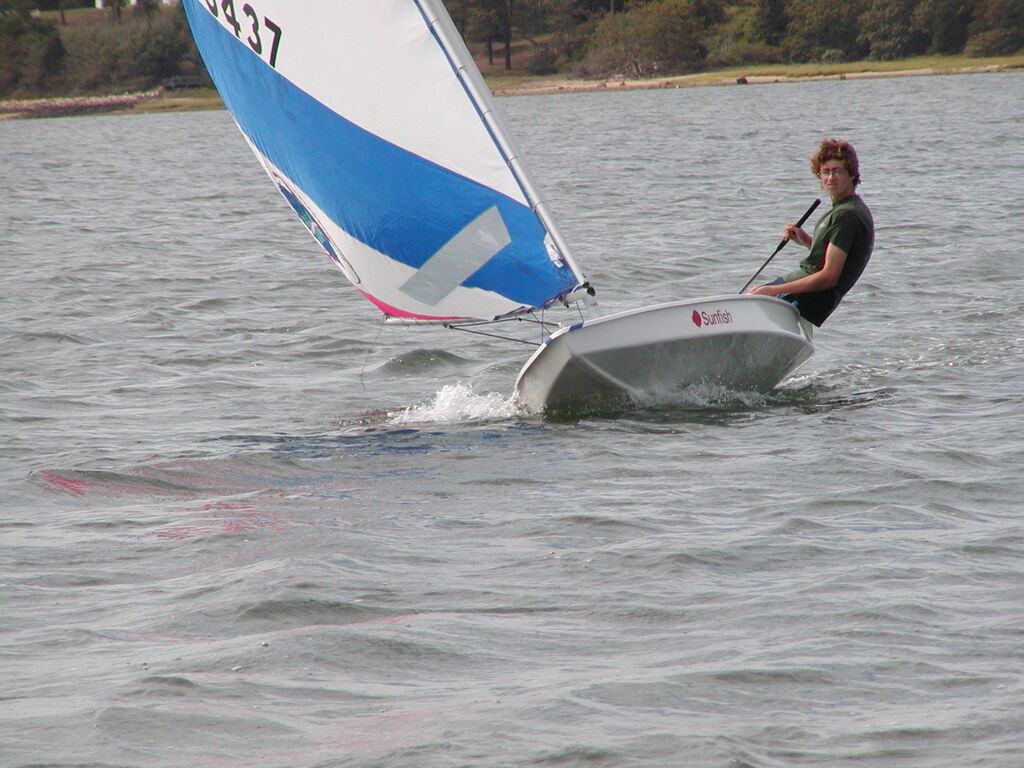 No description provided for: /2007/07-09/0822-sunfish-sailing/_2/photo42.html