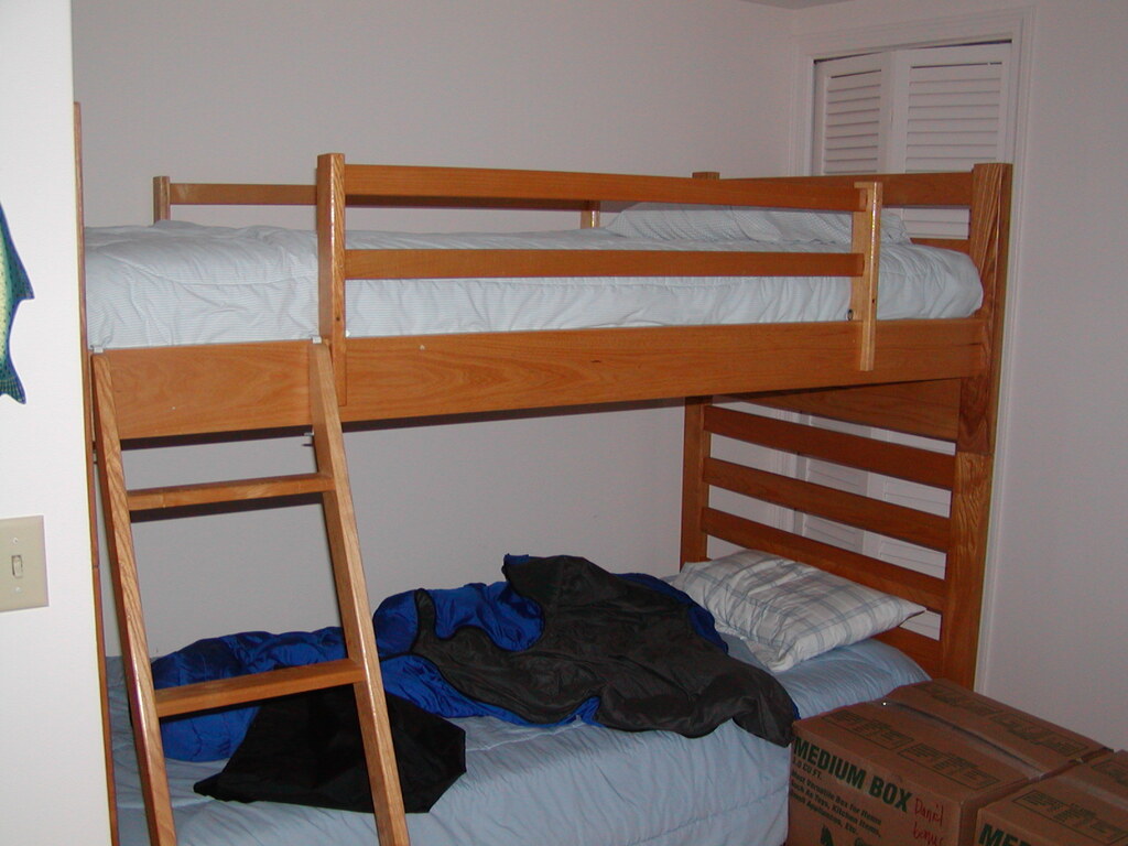 No description provided for: /2008/04-06/0404-cape-house/_1/photo14.html