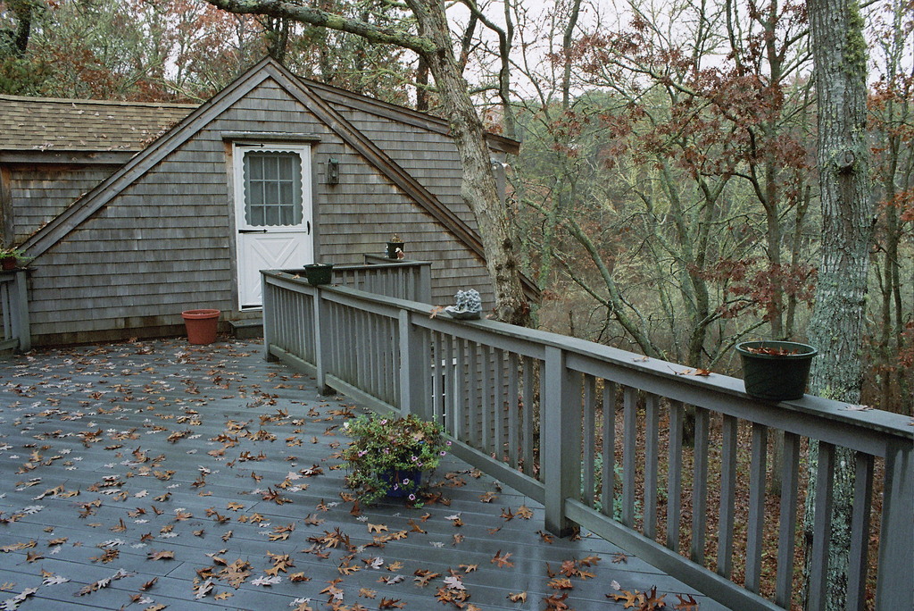 No description provided for: /2008/10-12/1108-46lake-house/photo01.html