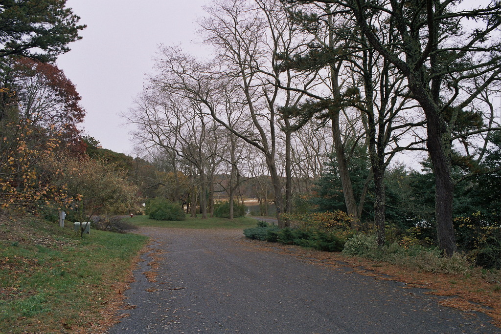 No description provided for: /2008/10-12/1108-quanset-pond/photo02.html