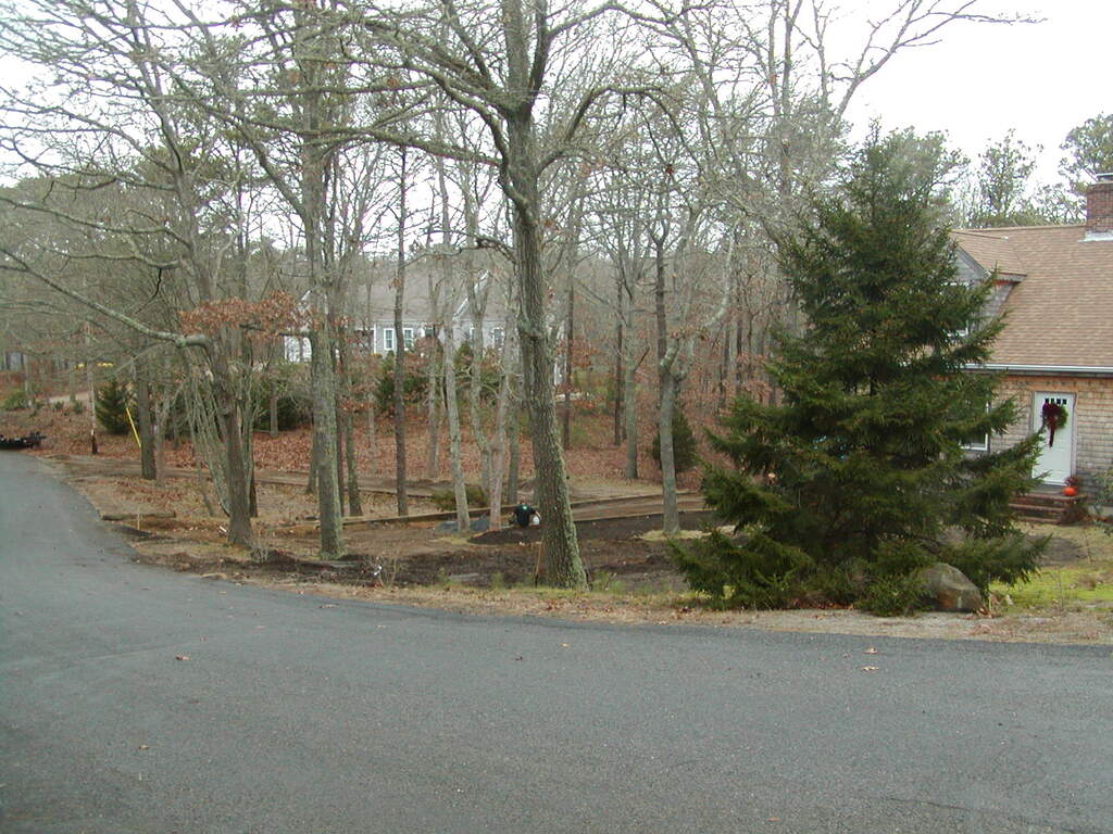 No description provided for: /2008/10-12/1210-driveway/photo02.html