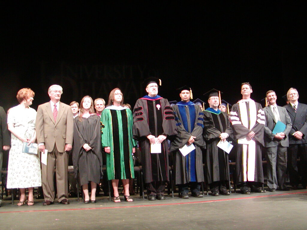 No description provided for: /2009/0530-udel-grad/photo02.html