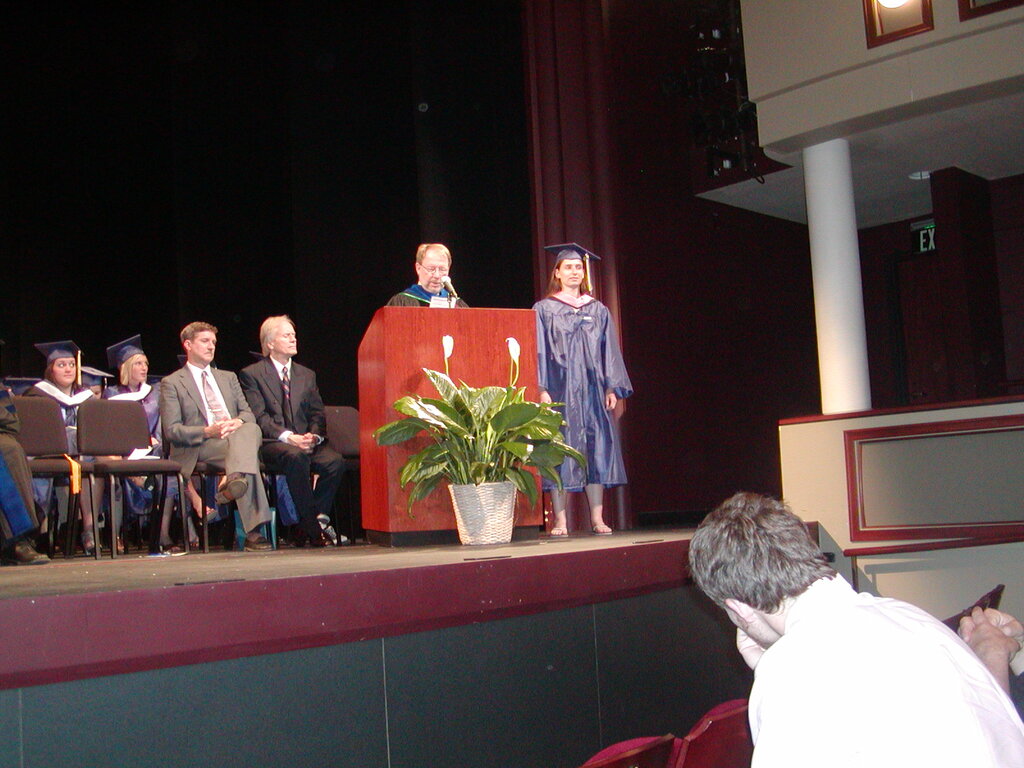 No description provided for: /2009/0530-udel-grad/photo13.html