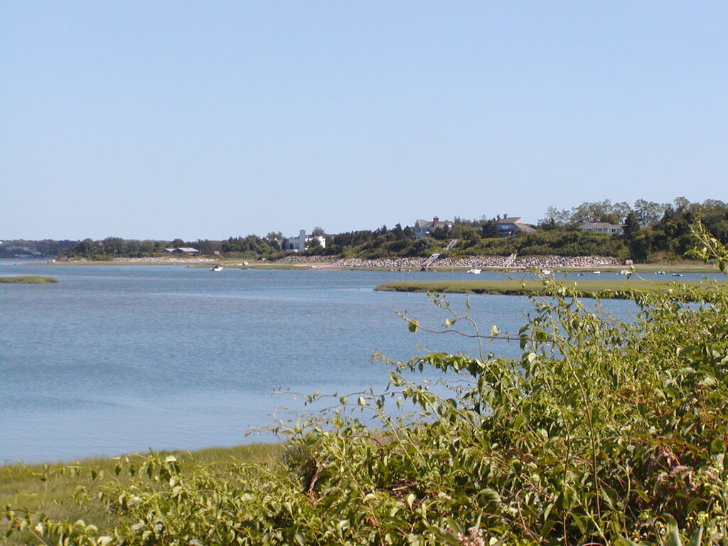 No description provided for: /2009/0715-fort-hill/_2/photo32.html