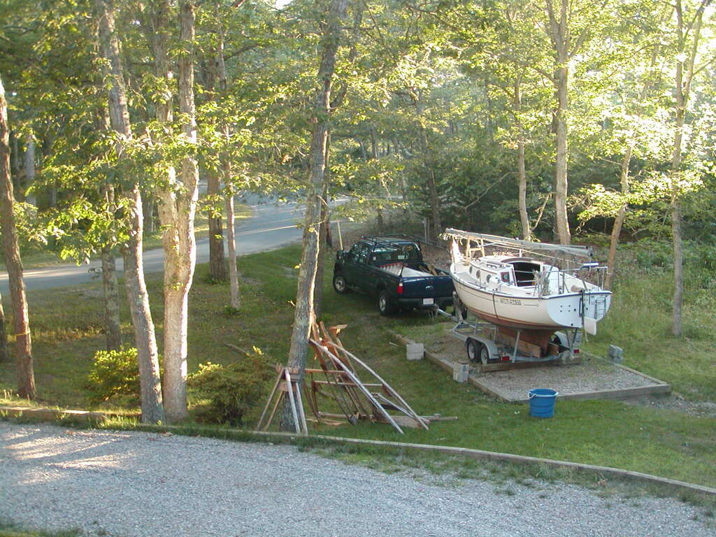 No description provided for: /2010/07-09/0705-trailer/photo03.html