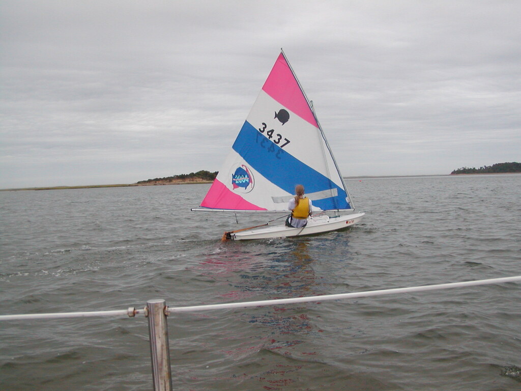 No description provided for: /2010/07-09/0816-sunfish/_2/photo34.html