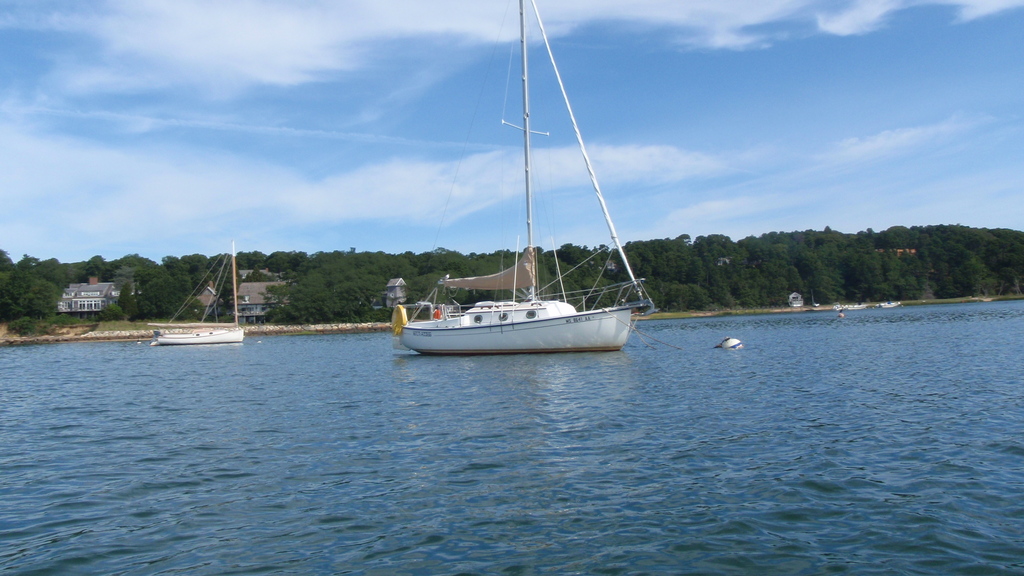 No description provided for: /2010/07-09/0821-cat-boats/_1/photo05.html