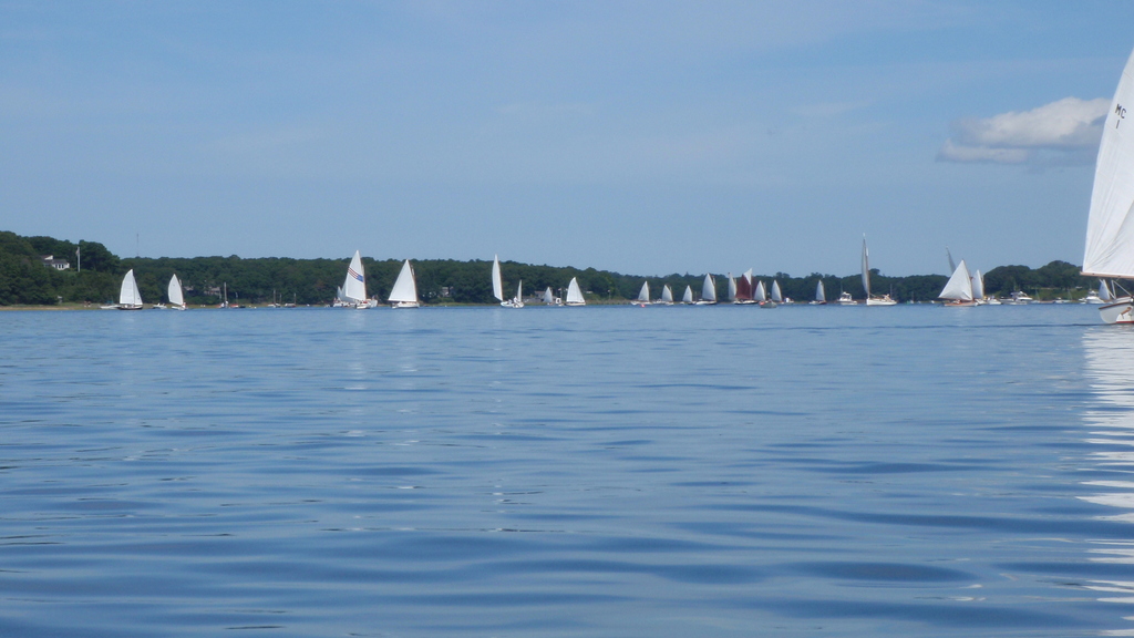 No description provided for: /2010/07-09/0821-cat-boats/_1/photo15.html