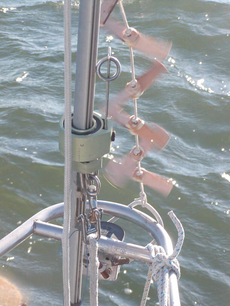 No description provided for: /2010/07-09/0905-bird-twirlies/photo03.html