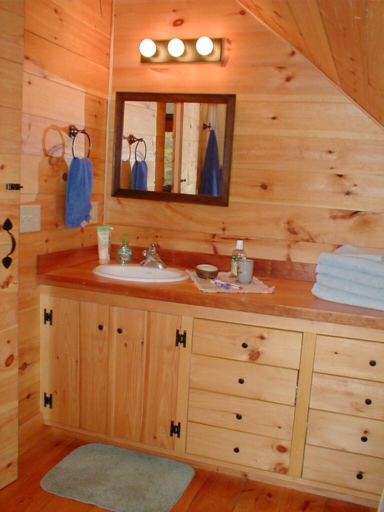 No description provided for: /2010/10-12/1120-erin-rupert-home/photo13.html