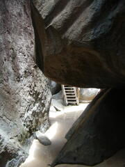 Image file: photo31.jpg