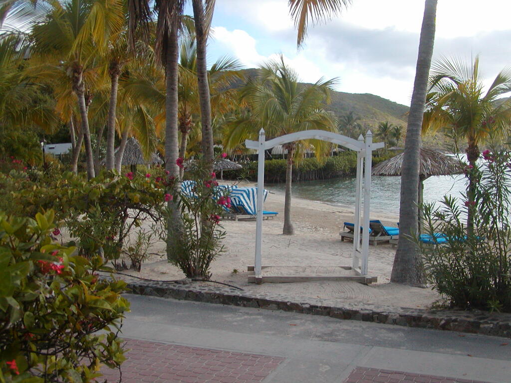 No description provided for: /2011/0509-bvi/_1/photo11.html