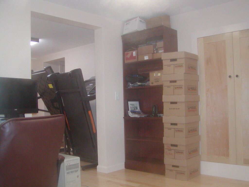 No description provided for: /2011/1009-new-office/photo08.html