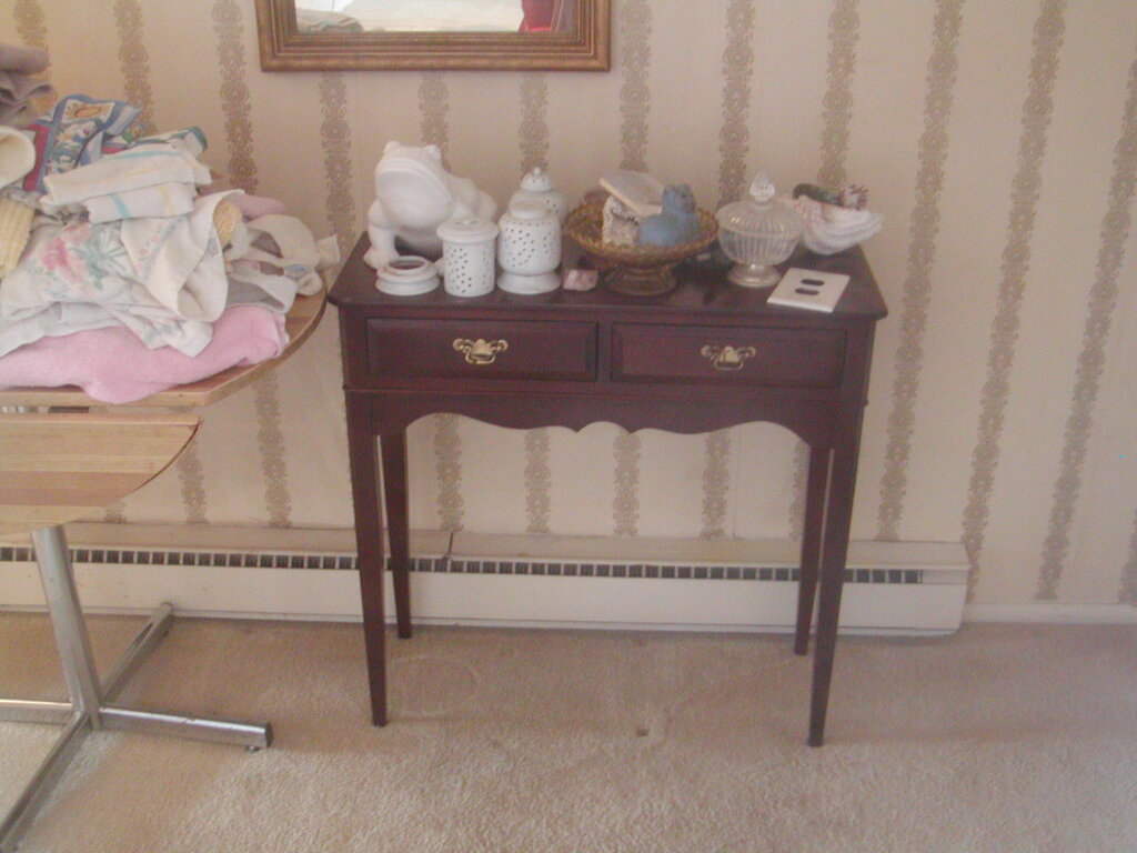 No description provided for: /2012/01-03/0310-julia-painting/photo14.html