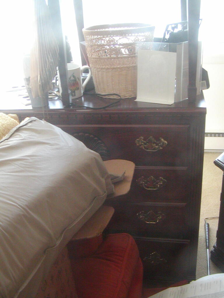 No description provided for: /2012/01-03/0310-julia-painting/photo21.html