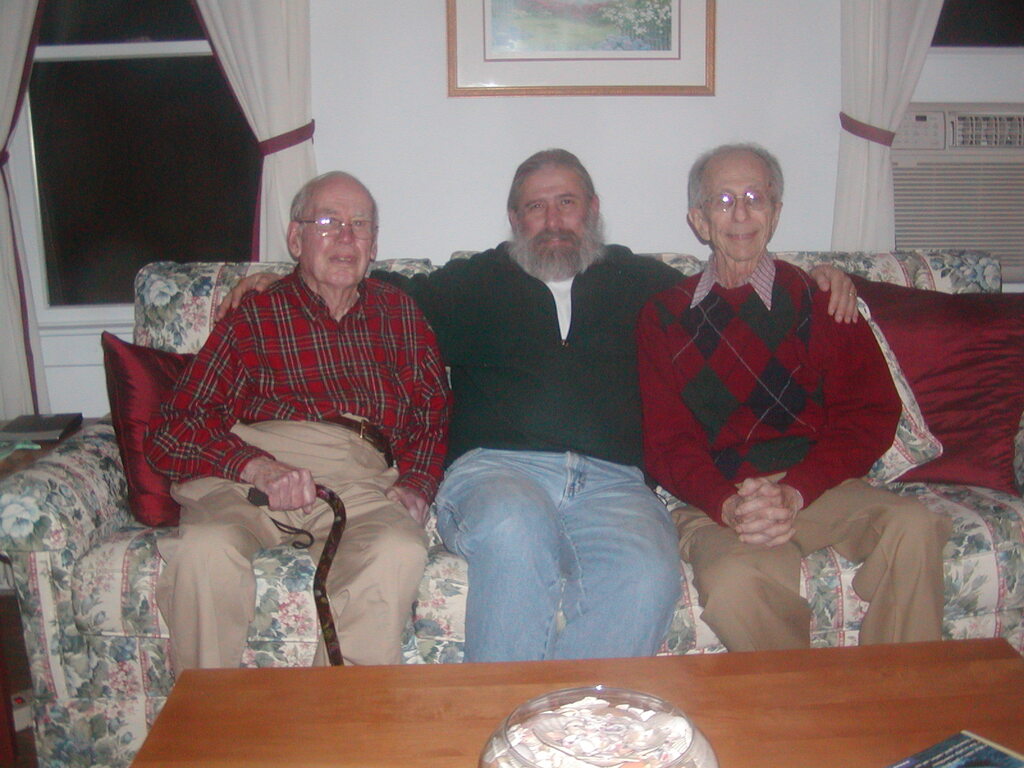 No description provided for: /2012/01-03/0328-roy+don/photo04.html