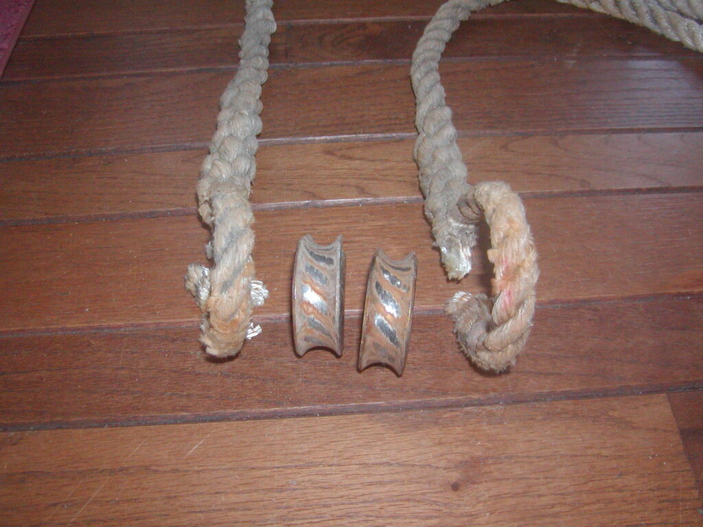 No description provided for: /2012/04-06/0417-mooring-tackle/photo03.html