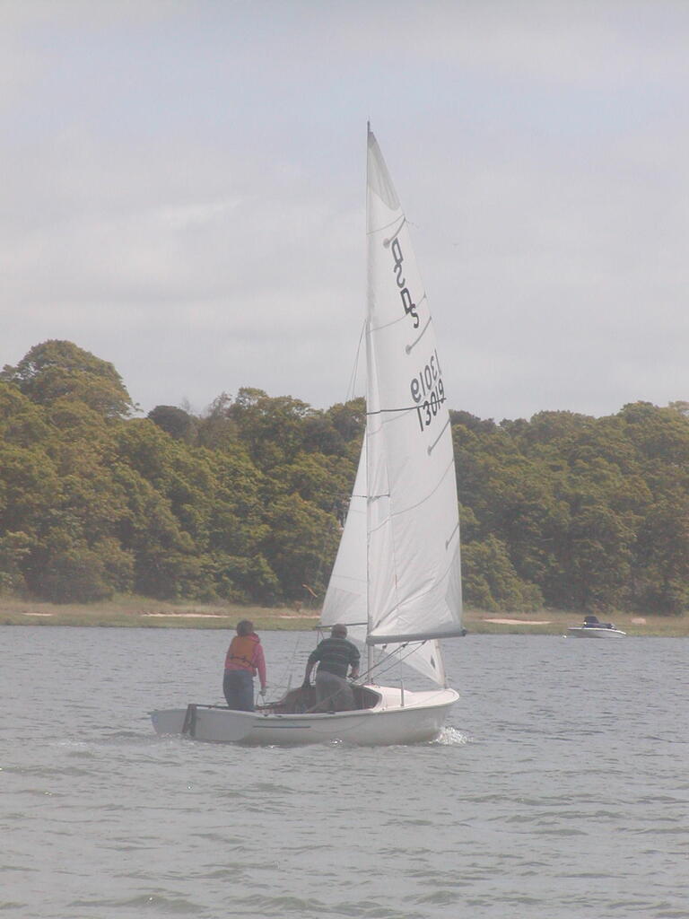 No description provided for: /2012/04-06/0617-fleet15/_2/photo18.html