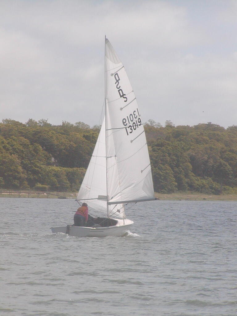 No description provided for: /2012/04-06/0617-fleet15/_2/photo19.html