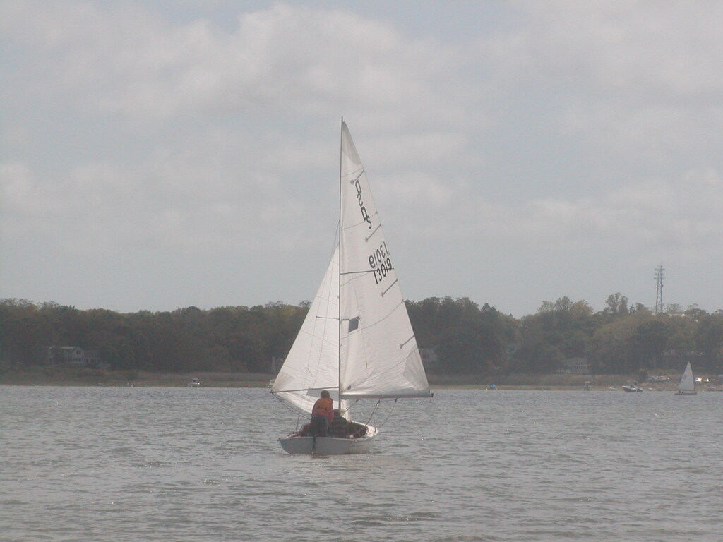 No description provided for: /2012/04-06/0617-fleet15/_2/photo20.html