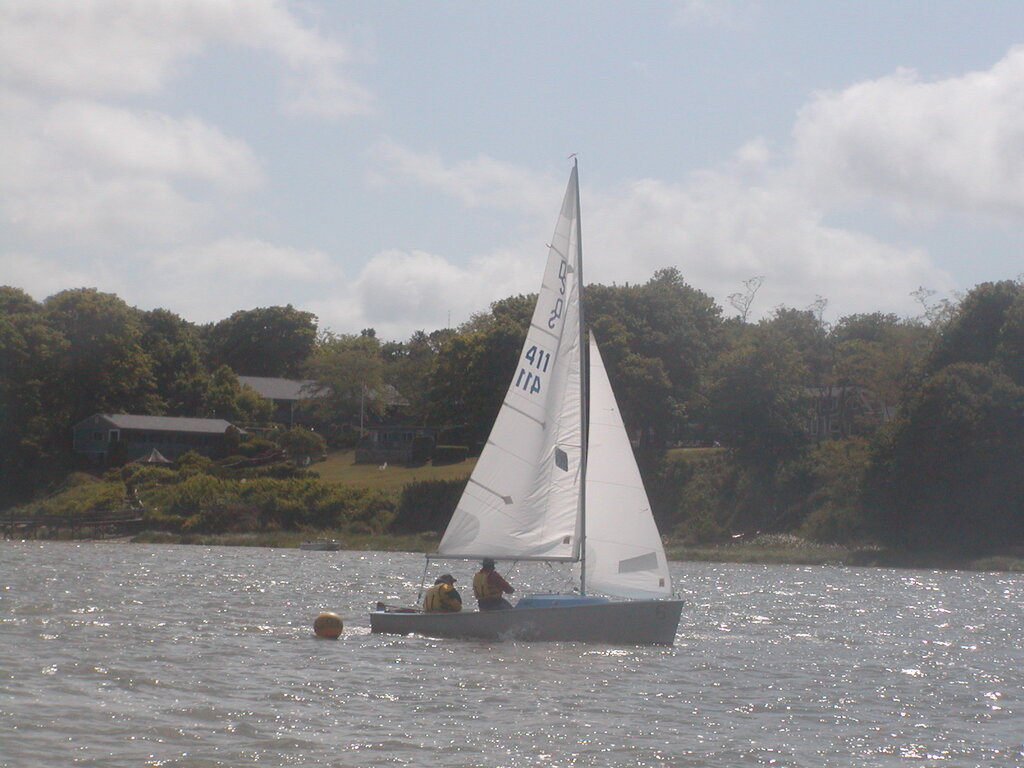 No description provided for: /2012/04-06/0617-fleet15/_2/photo27.html