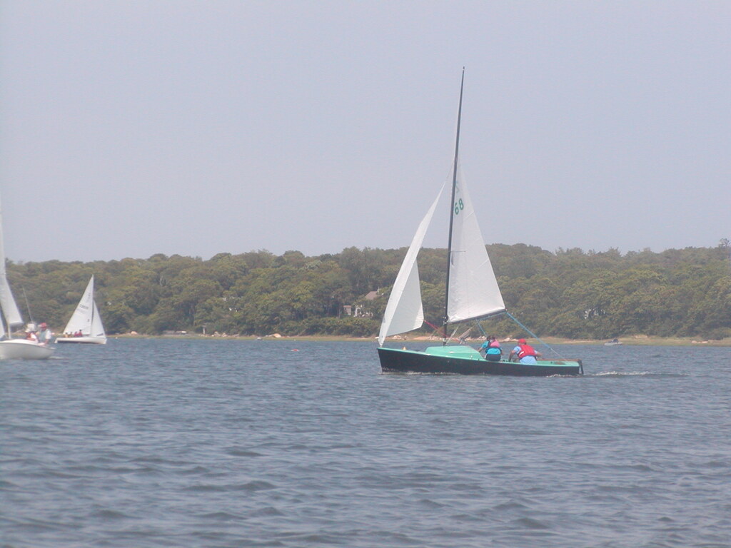 No description provided for: /2012/07-09/0701-fleet15/_1/photo02.html