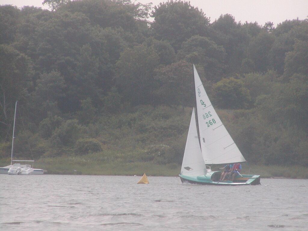 No description provided for: /2012/07-09/0701-fleet15/_2/photo19.html