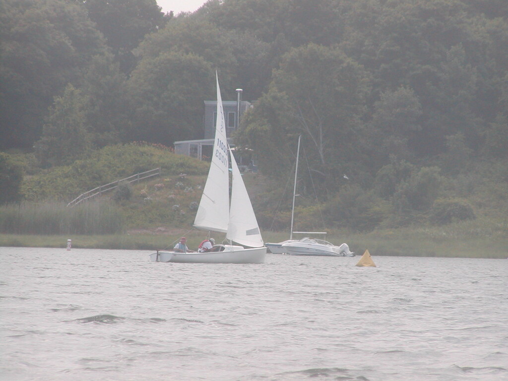 No description provided for: /2012/07-09/0701-fleet15/_2/photo22.html