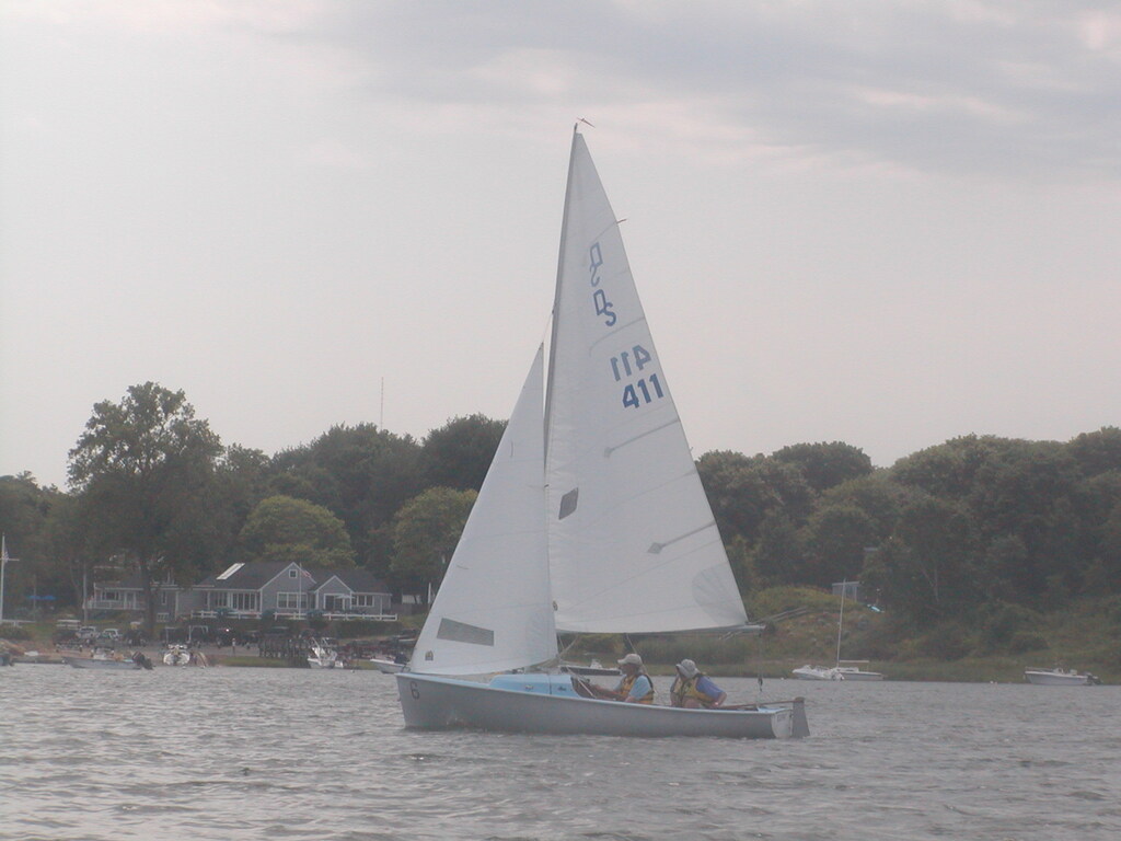 No description provided for: /2012/07-09/0701-fleet15/_2/photo25.html