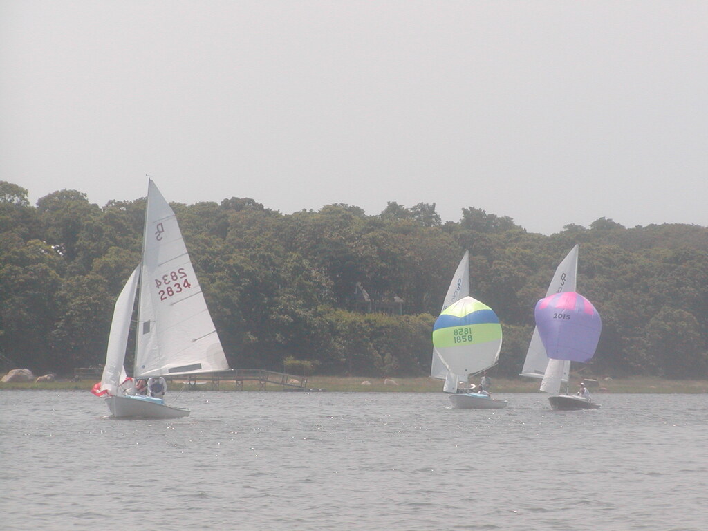 No description provided for: /2012/07-09/0715-oyc-regatta-race1/photo10.html